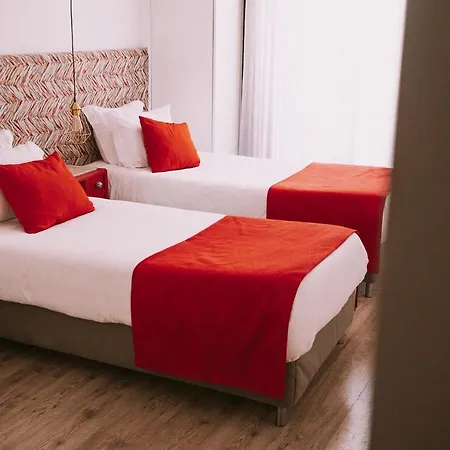 Top'otel 巴塞卢什